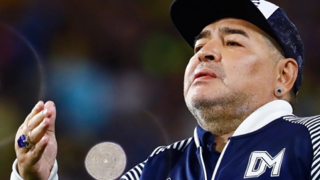 Soccer Legend Diego Maradona Undergoes Successful Surgery for Bleeding on Brain